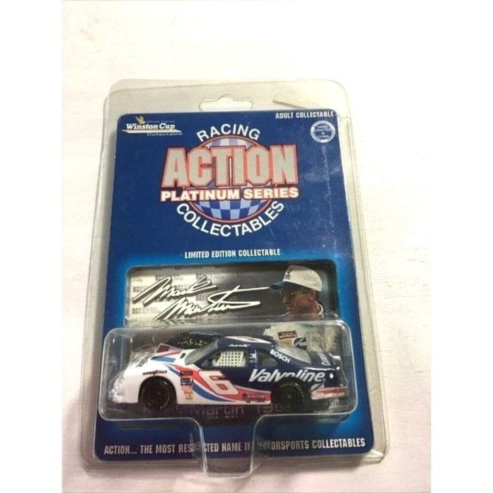 Mark Martin #6 Valvoline 1996 Ford Thunderbird 64th Scale Action Nascar Diecast